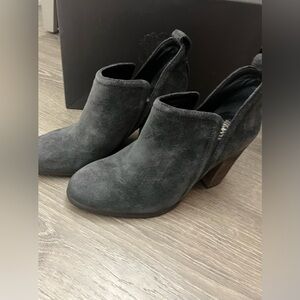 Elegant Gray Women's Vince Camuto Ankle Boots
